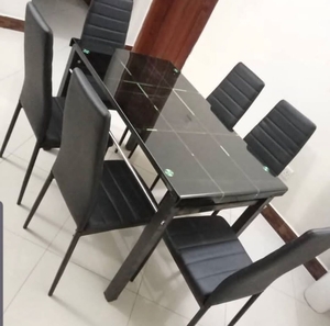 Classic dinning table and 6 chairs